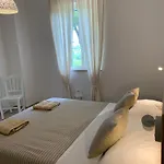 Amabile Panoramic House