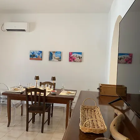 Amabile Panoramic House *