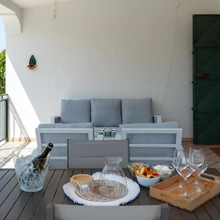 בית נופש Amabile Panoramic House *